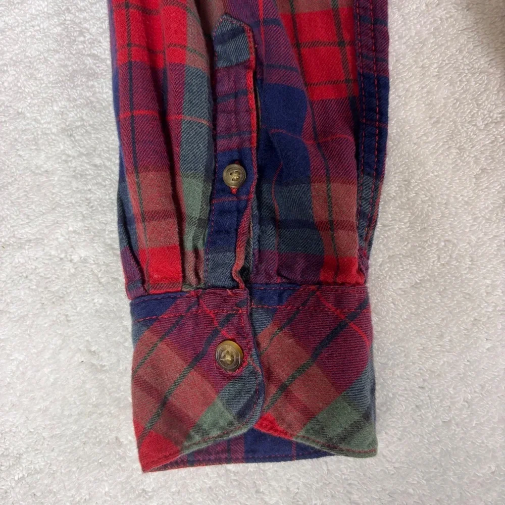H&M classic button